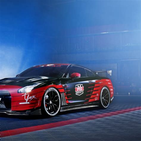 Custom Nissan GT-R - Images, Mods, Photos, Upgrades | CARiD.com Gallery