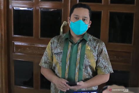 Imbas Covid Pekerja Di Kota Tangerang Banten Terkena Phk