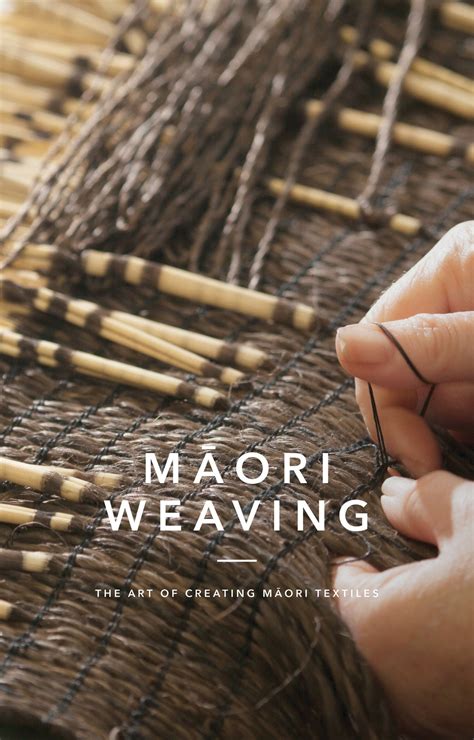 Māori Weaving: The Art of Creating Māori Textiles by Huia Publishers