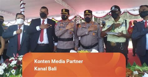 Satpam Di Bali Tak Mau Baper Soal Seragam Baru Disebut Mirip Polisi