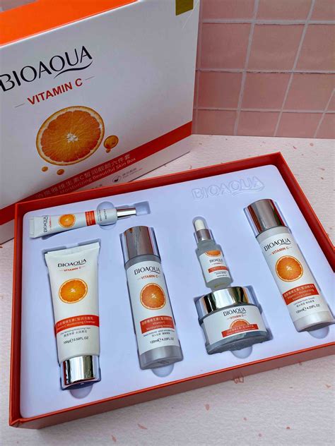 Kit Caja Vitamina C Bioaqua Tina Cosmetics