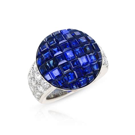 Van Cleef And Arpels Mysery Set Sapphire Ring With Diamonds 18k For