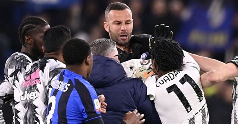 Juve Inter Nervi Tesi Nel Finale Dall Esultanza Di Lukaku Alla Rissa