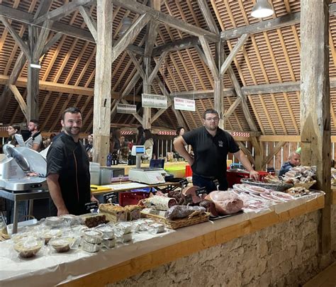 Marché des producteurs locaux Commune de Vaire