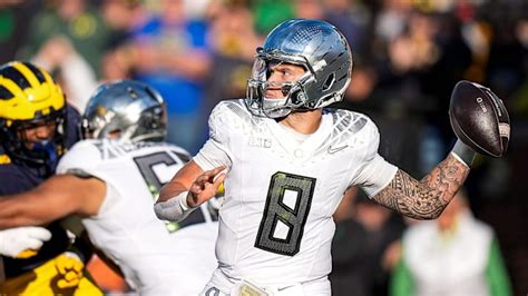 Oregon Ducks' Dillon Gabriel Earns MVP in Win Over Michigan Wolverines