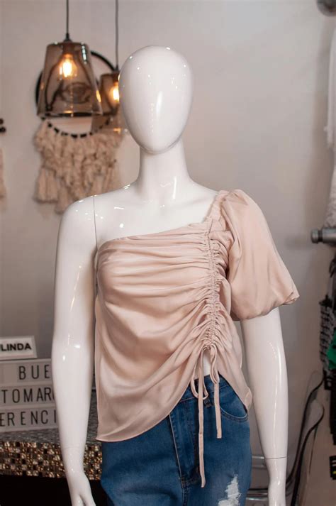 Blusa Nude De Un Hombro Ana Lindas Boutique