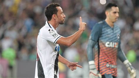 No Maracanã Vasco Vence Botafogo Que Fica Na Bronca Com Arbitragem