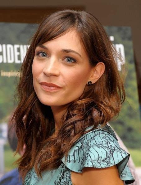 Gallery Hot Videos Kathleen Munroe Photo Set