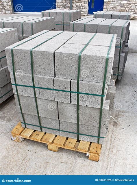 Pallet Of Breeze Blocks Royalty Free Stock Image Image 33401326