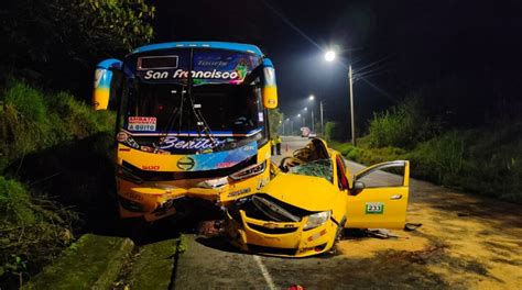 Choque entre un bus y un taxi dejó un fallecido en la vía Baños Puyo