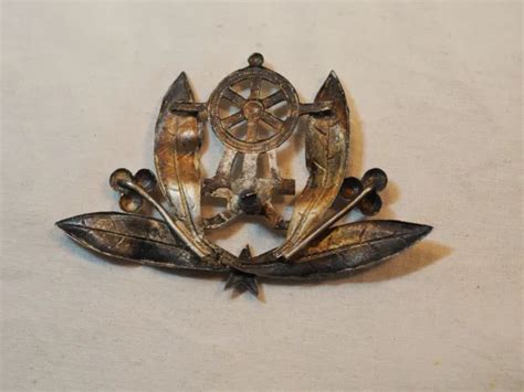 RARE ANCIEN INSIGNE argent à identifier de casquette d officier XIX EUR