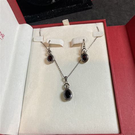 Coldwater Creek Sterling Silver Garnet Earrings And Necklace Set New In