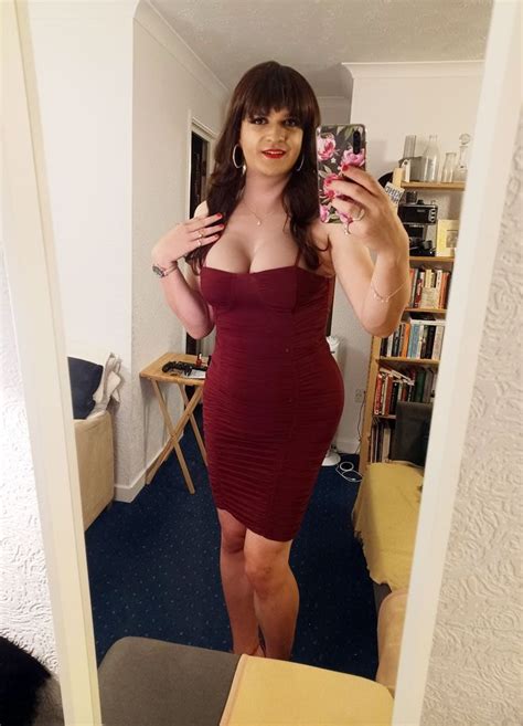 Interview With Fabulous Crossdresser JESS KELLY Transgender Outfits