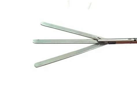 Laparoscopic Blade Elevated Fan Retractor Narayan Surgical