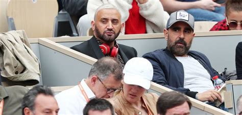 PHOTOS Cyril Hanouna très concentré dans les tribunes de Roland