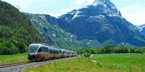 Norske togstrekninger på topp i europeisk kåring Berg Hansen