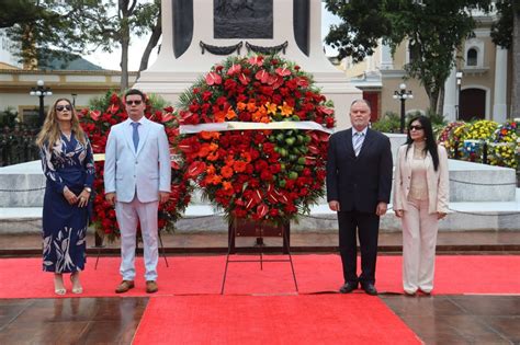 Alcalde Fuenmayor conmemoró el Natalicio de Simón Bolívar