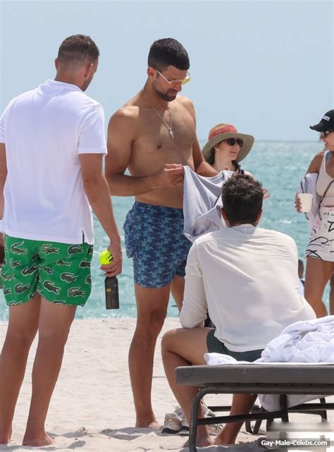 Novak Djokovic Caught Shirtless On A Beach Naked Male Celebrities