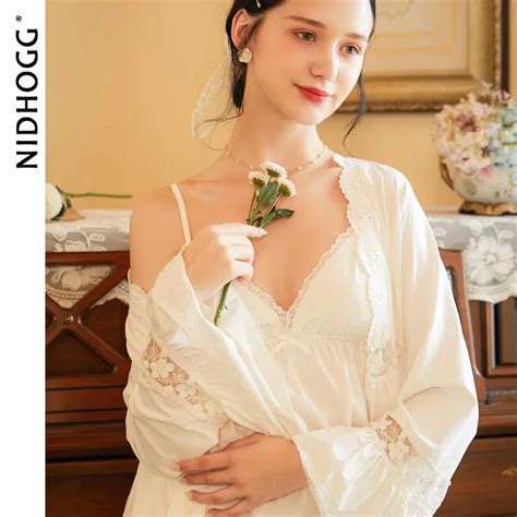 Autumn Long Sleeved Cotton Nightgown Solid Night Gown And Robe Sets For