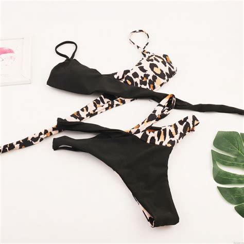 Sexy Kontrastfarbe Leopard Kreuz Und Quer Hochhaus Dreieck Bikini Zwei