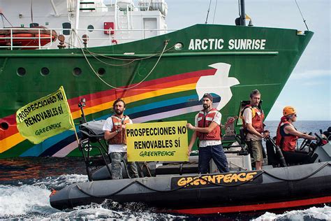 Fundaci N Greenpeace Argentina Arctic Sunrise