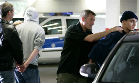 Erneute Festnahme Im Zusammenhang Mit Sch Ssen Im Gro Raum Stuttgart