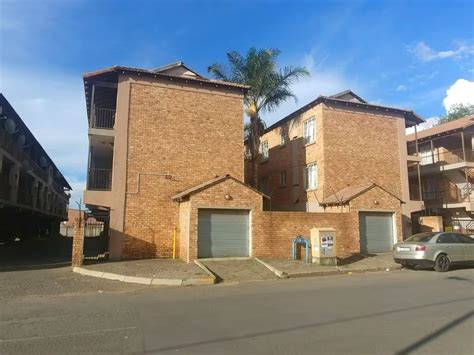 2 Bedroom Apartment Flat For Sale In Kempton Park Ext 1 P24 113418360