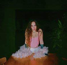 Chappell Roan Naked In Manhattan In 2024 Chappell Celebs Celebrities