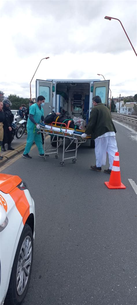 Perdi El Control De Su Moto Y Se Accident En El Puente Uruguay El