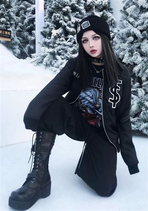 51 Captivating Winter Outfits Ideas For This Season Alternative Fashion Gothic Fashion Goth