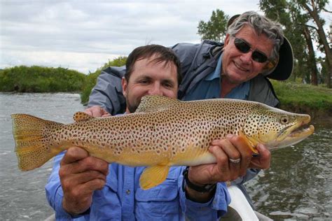 Gallatin River Lodge | All-Inclusive Fly-Fishing Near Bozeman