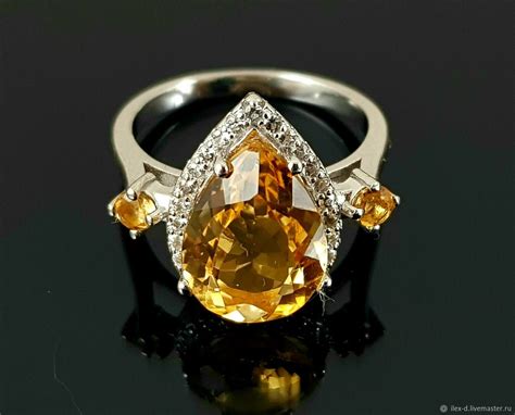 Кольцо с крупным цитрином - 59 фото