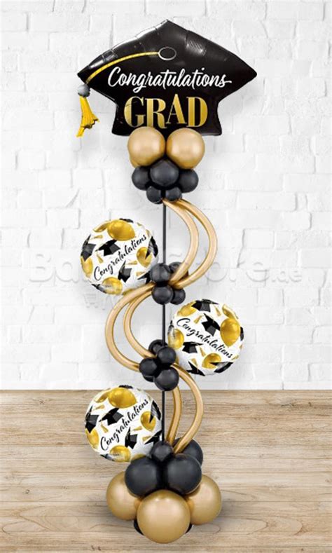 Congratulations Graduation Cap Balloon Arrangement