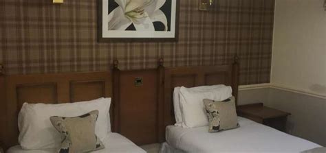 Our Rooms 8 - Crown Inn