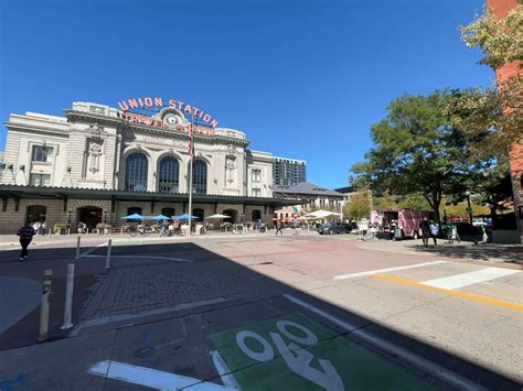 Denver Walking Tours: Food, History, & Street Art Trails