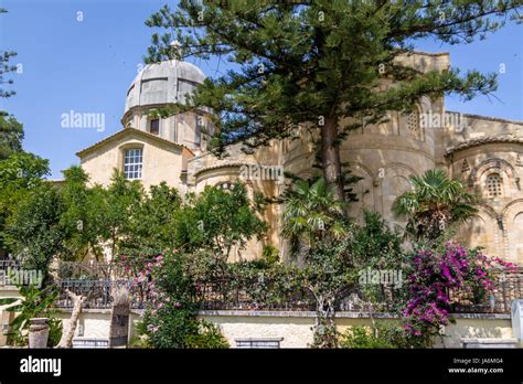 Tropea Cathedral (Duomo) - Tropea, Calabria, Italy Stock Photo - Alamy