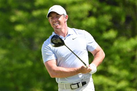 Rory Mcilroy Rues Slow Back Nine As Robert Macintyre Streaks Clear In