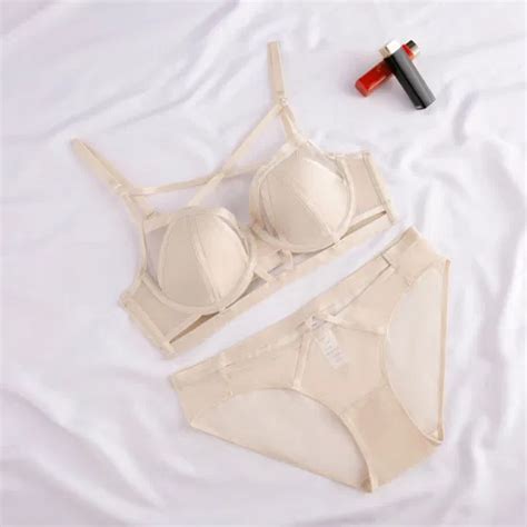 Hollow Out Mature Women Lace Sexy Lingerie Set Anti Sagging Transparent