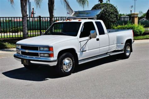 Buy used Chevrolet 3500 Dually Lifted 4x4 in Smithfield, Virginia ...