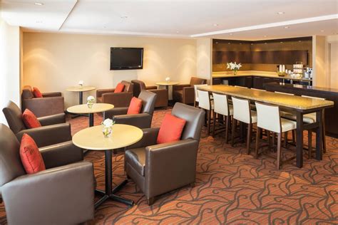 Hotel in Richmond, Canada | Sheraton Vancouver Airport Hotel