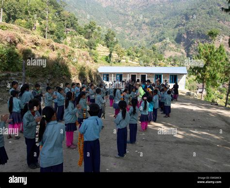 Nepal school children hi-res stock photography and images - Alamy