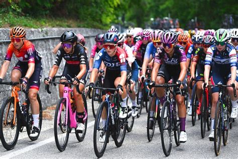 Giro Donne Marta toujours en vert après létape 4 FDJ SUEZ UCI