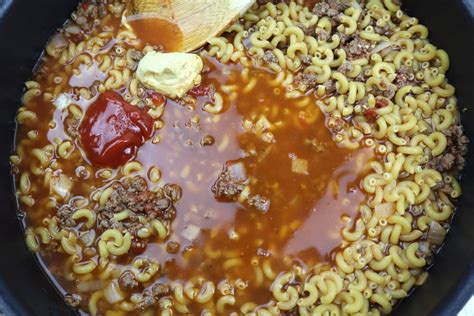 One Pot Cheeseburger Casserole The Freckled Cook