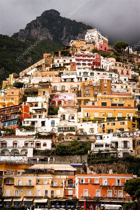 Cliff Side Houses In Positano Italy — Stock Photo © Dmussman 41261459