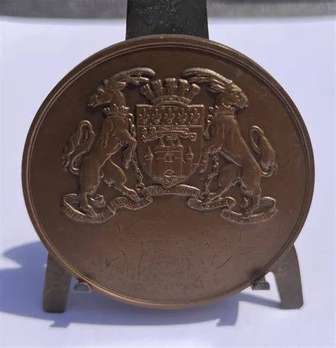 MÉDAILLE EN BRONZE signée M DELANNOY 1971 Bordeaux La Noble Ville