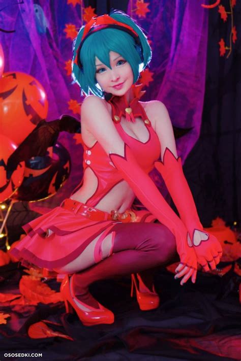 Hidori Rose Hatsune Miku Halloween Vocaloid Naked Cosplay Asian