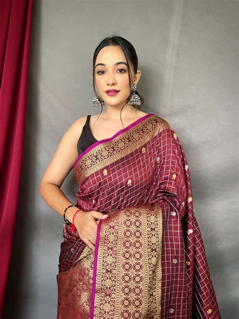 Buy Online Soft Silk Saree With Checks Gold Zari Woven And Rich Pallu Maroon Af1656