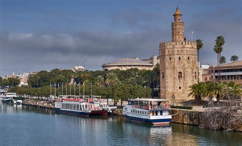 La Torre del Oro en Sevilla cumple 800 años