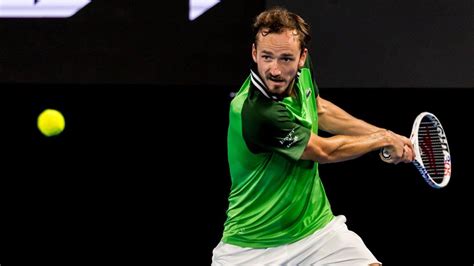 Australian Open Daniil Medvédev supera a Zverev y avanza a la final