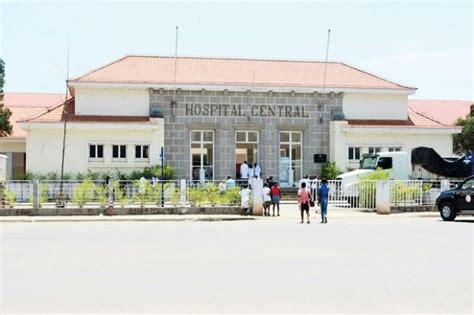 Hospital Geral Do Huambo Mais De Cem Pacientes Cancro Da Mama